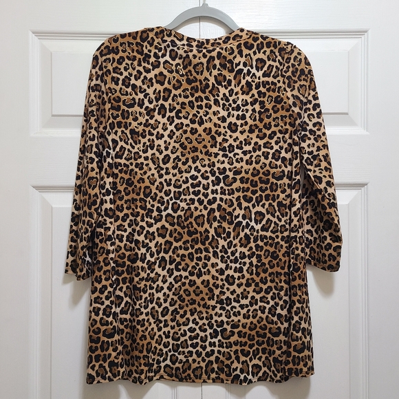 Anne Klein Leopard print 3/4 sleeve scoop neck top sz M - Picture 6 of 7